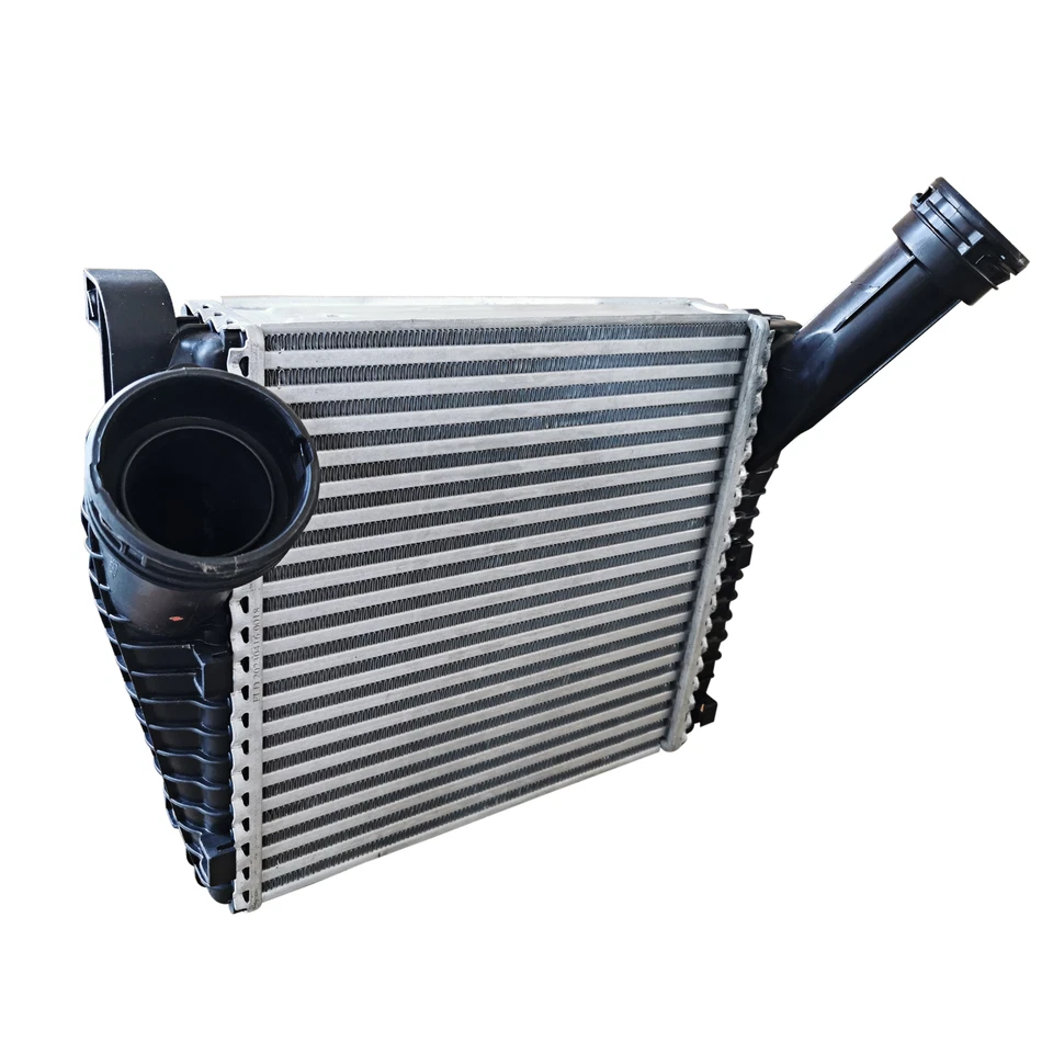 Right Intercooler FOR 2009-2014 Porsche Cayenne/ Audi Q7/ Volkswagen Touareg US Foto 4 de 4