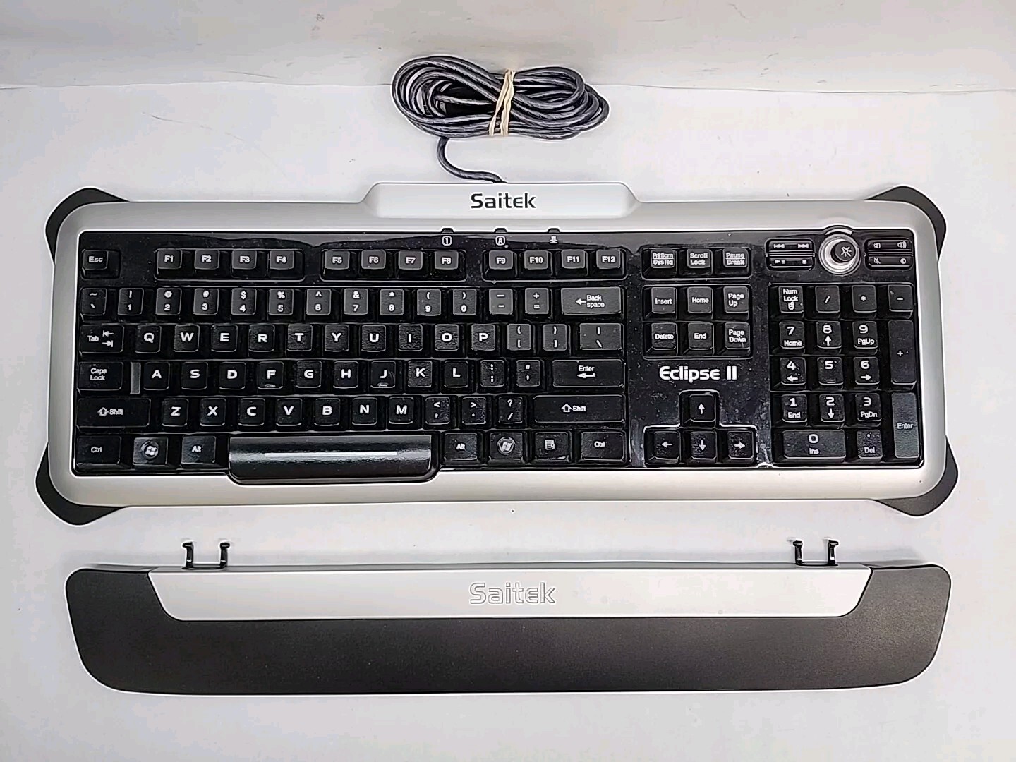 Saitek Eclipse Backlit Gaming Keyboard with Wrist Rest USB KU-0603 Tested Ready to Use