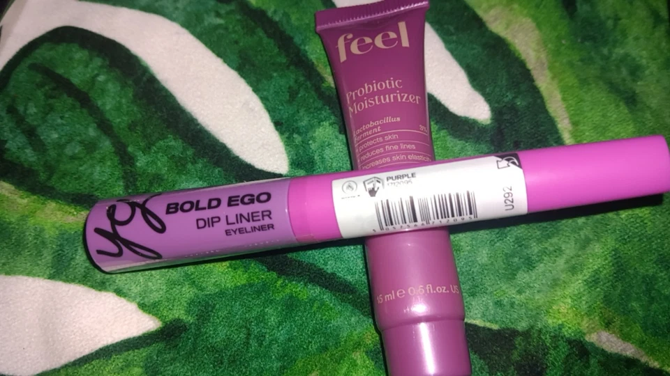 NEW FULL SZ Mixed Makeup & Fragrance "Purple" Lot #8 20 Pc - Image 4 of 4