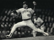1986 Press Photo Milwaukee Brewers Left-Handed Baseball Pitcher Teddy Higuera