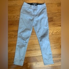 NWOT Wit  Wisdom AbSolution Light Gray Jeans SZ2