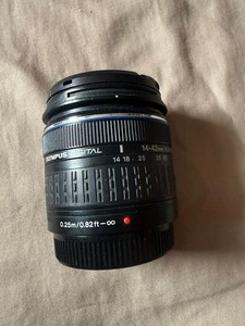 Olympus Digital 14-42mm f/3.5-5.6 ED Zoom