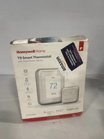 Honeywell Home T9 Smart Thermostat with Smart Room Sensor RCHT9610WFSW
