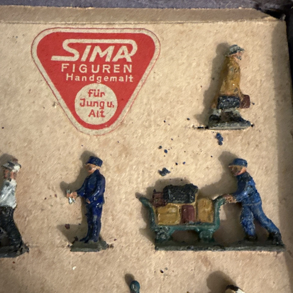Sima Figuren 11 tlg analog zu Märklin 404 g in OVP - Bild 3 von 4