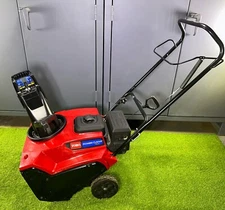 Snow Blower Toro Power Clear Power Propel 721 E 38753 SEE VIDEO!!        (C)