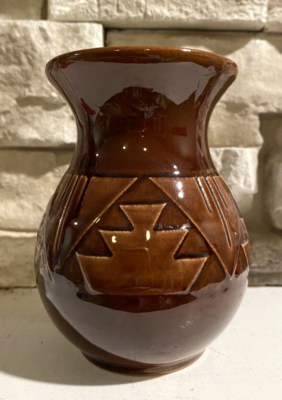 #ad #ad Vintage Sioux Signed Pottery Brown Vase M. Black Tail Deer SP RC South Dakota 4quot; $13.49