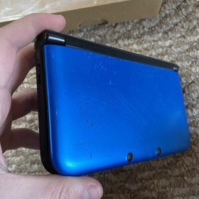 Nintendo 3DS XL Handheld System - Blue/Black USA In Box CiB With Charger