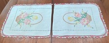 Lovely SPLIT Table Runner/Lace Edges/ Tulips & Basket Design