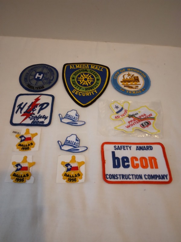 LOT /11 STATE OF TEXAS LONESTAR STATE DALLAS HOUSTON FREER LEANDER MIXED PATCHES