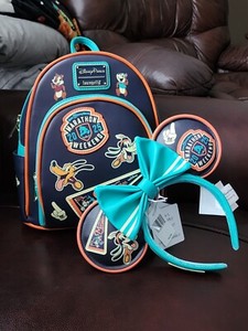 Run Disney Loungefly | eBay display picture 1
