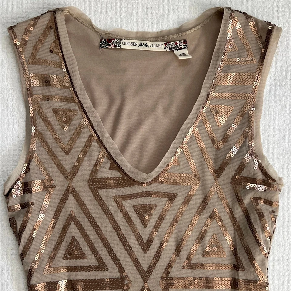 Vestido ajustado Chelsea y violeta lentejuelas XS beige oro rosa champán Foto 2 de 4