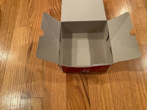 American Girl Doll Blaire's Accessories Empty Box - Picture 6 of 6