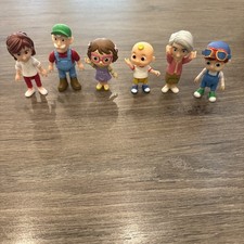 CoComelon Family Plastic Figures Lot Of 6 Moonbug