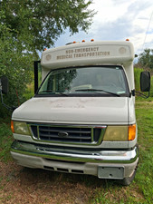 2004 Ford  Food Truck Concession Vehicle Bus