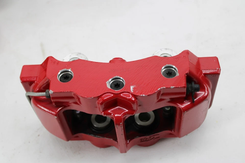 Conjunto de pinça de freio 2006-2013 Chevrolet Corvette Z06 fabricante de equipamento original NL79 - Imagem 4 de 4