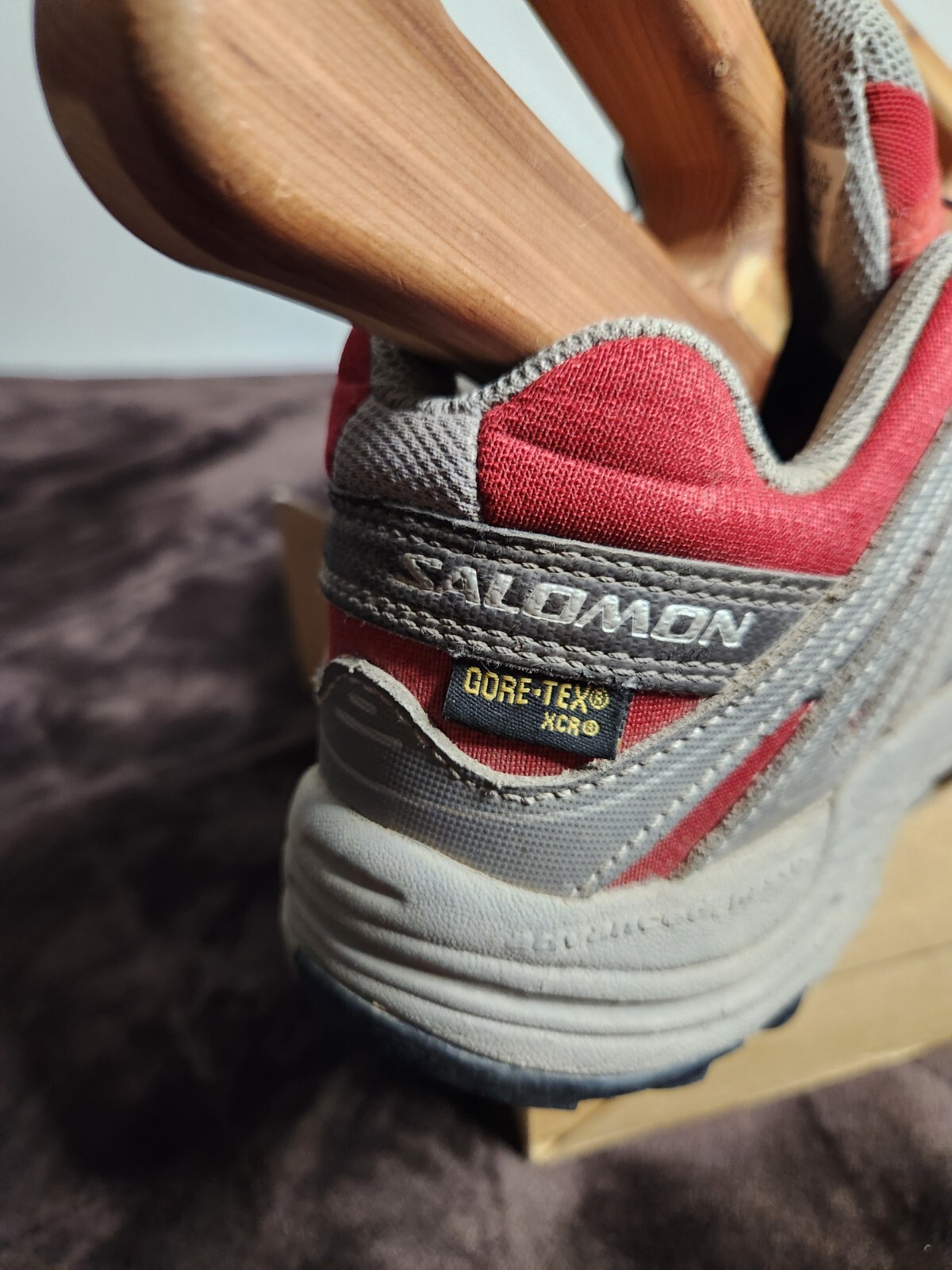 Scarpe Salomon Gore Tex XCR donna taglia 9 rosso grigio escursionismo trail sneakers outdoor