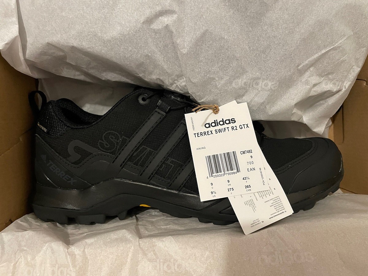 Genuine Adidas TERREX SWIFT R2 Goretex Men Trainers CM749 Hiking