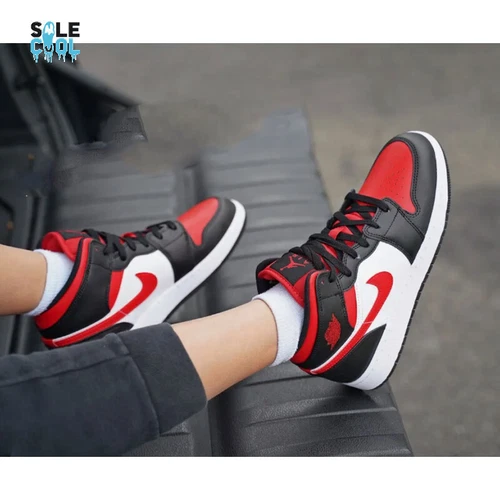 Air Jordan 1 AJ1 Mid Shoes "Bred Toe" Black Fire Red White 554724-079