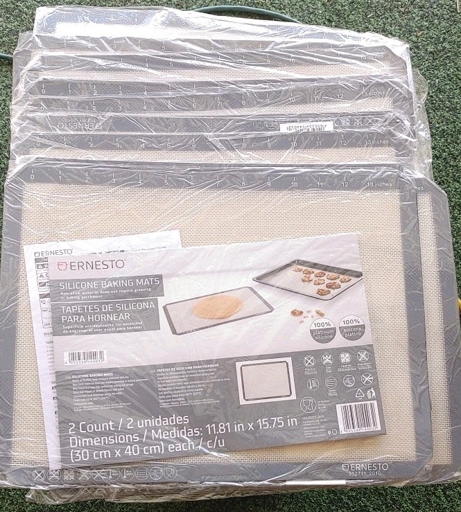 Lof Of 10 Ernesto Silicone Baking Mats 11x15 New Sealed