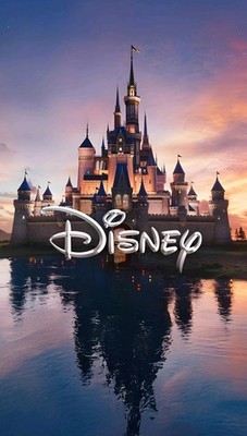 Disney Iconic Castle Opening Scene Large Wall Art Framed Canvas Picture 20x30''