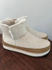 MERRELL Juno Pull On Boot Women’s Size 11 M Slippers Cream Camel