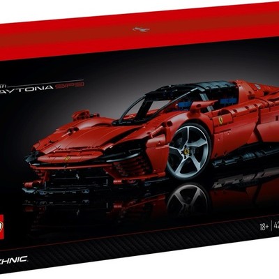 LEGO TECHNIC: Ferrari Daytona SP3 (42143)