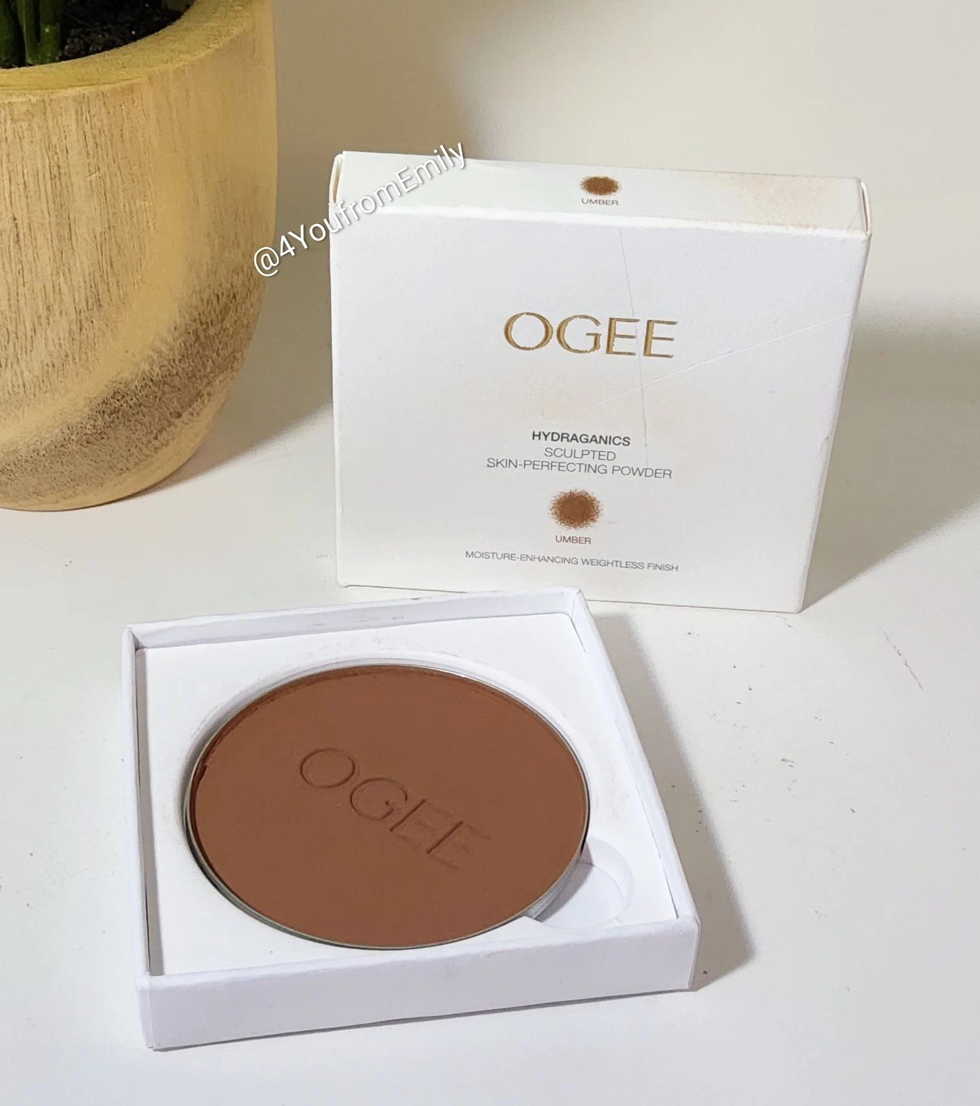 OGEE Hydraganics Sculpted Skin-Perfecting Powder REFILL - Color: UMBER Open Box