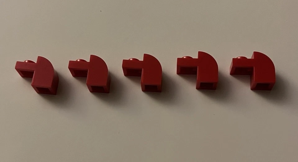 18 Bright Red Brick With Arch 6091 - Image 2 of 2