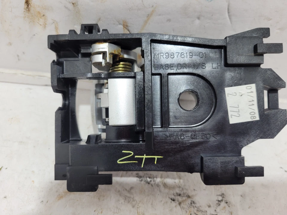 Mitsubishi Eclipse 2007 pasajero pieza de manija de puerta interior delantera - MR987619-02 Foto 2 de 4