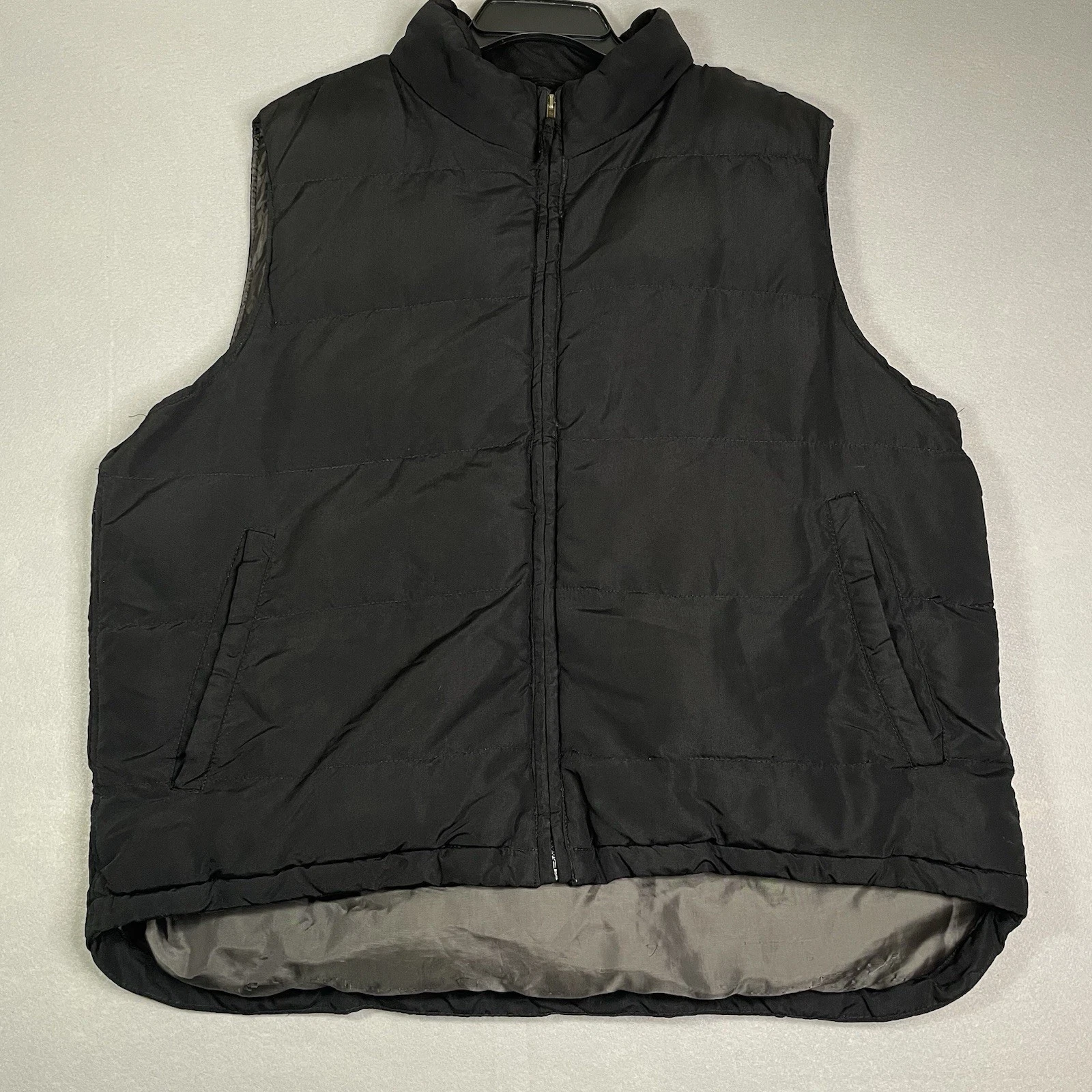 St Johns Bay Mens XL Puffer Vest Brown Inner And Outer Pockets Zip Up