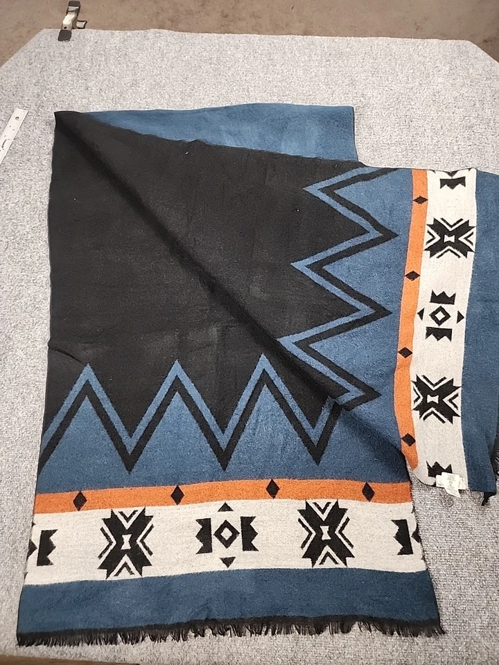 Free People Southwestern Aztec Blanket Scarf Wrap Shawl Festival Concert Boho - Image 3 of 4