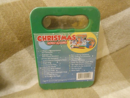 Christmas Sing Along Kids Music Stickers, 4 Crayons Book (CD, 2012) SEALED!!! - Picture 2 of 4