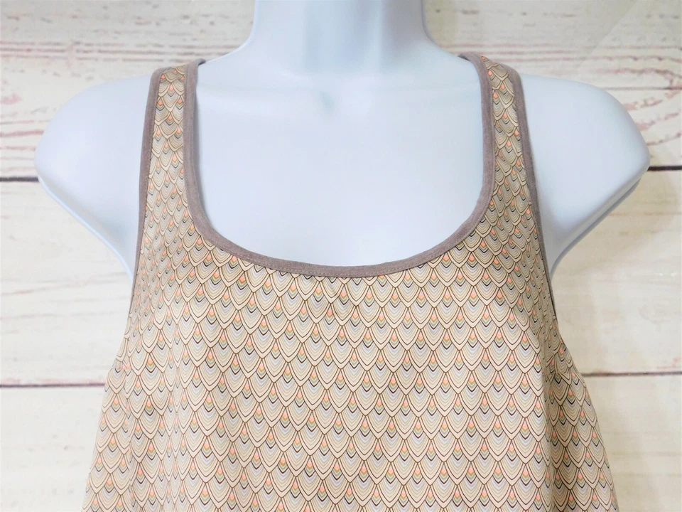 ¡Usado! Camiseta sin mangas Victoria Secret lencería íntima para dormir, marrón claro, talla M Foto 2 de 4