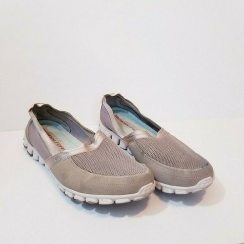 skechers willowy