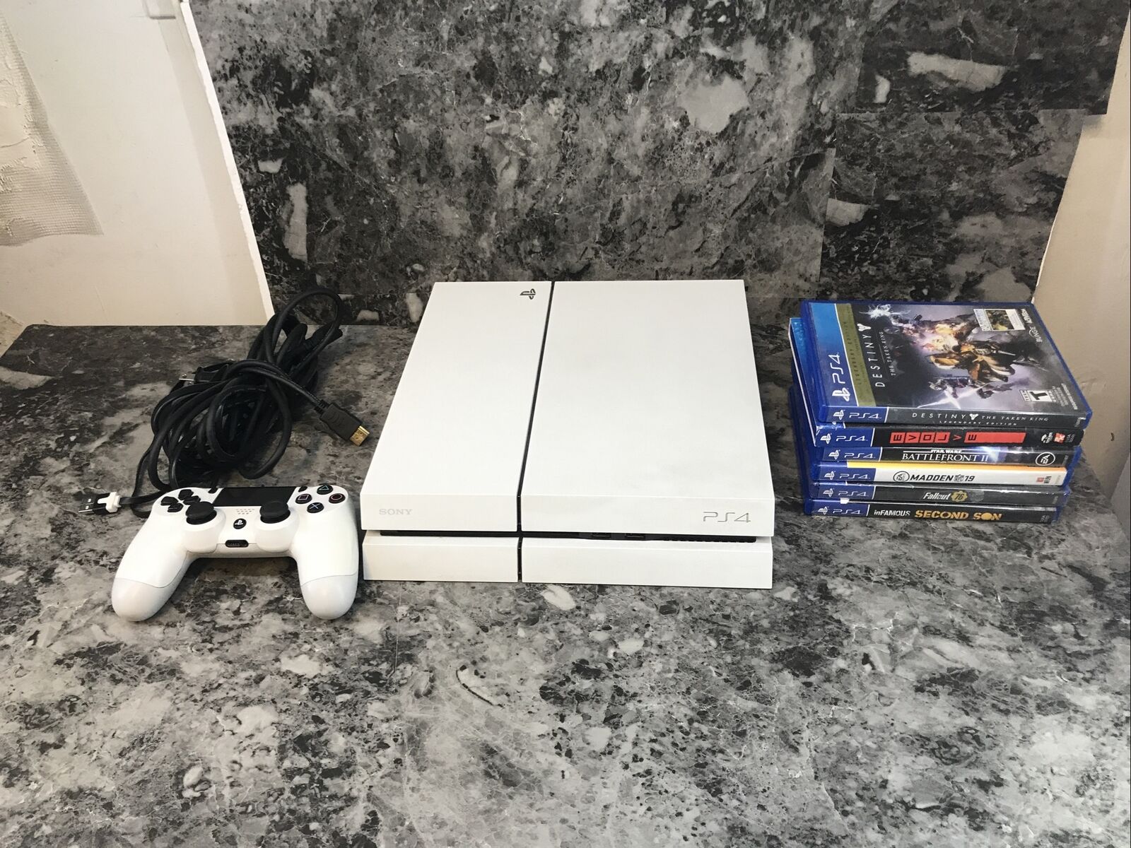 Sony PlayStation 4 PS4 500GB Glacier White w/ 6 games, controller CUH-1115A – College: Florida