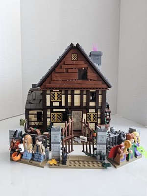 LEGO Ideas: Disney Hocus Pocus: the Sanderson Sisters' Cottage (21341) NO BOX