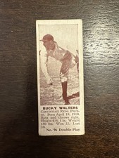 1941 Double Play #96 Bucky Walters Cincinnati Reds Hand Cut Single Card
