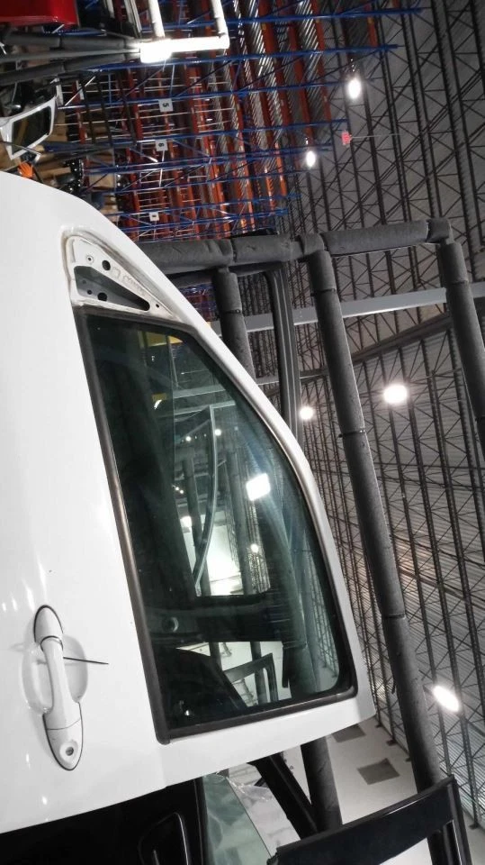 Driver Front Door Painted Smooth Finish Fits 01-06 MAZDA TRIBUTE 373703 - Image 2 of 2