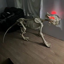 Home Accents 6’9” LED Skeleton Saber Toothed Tiger Halloween Animatronic RARE