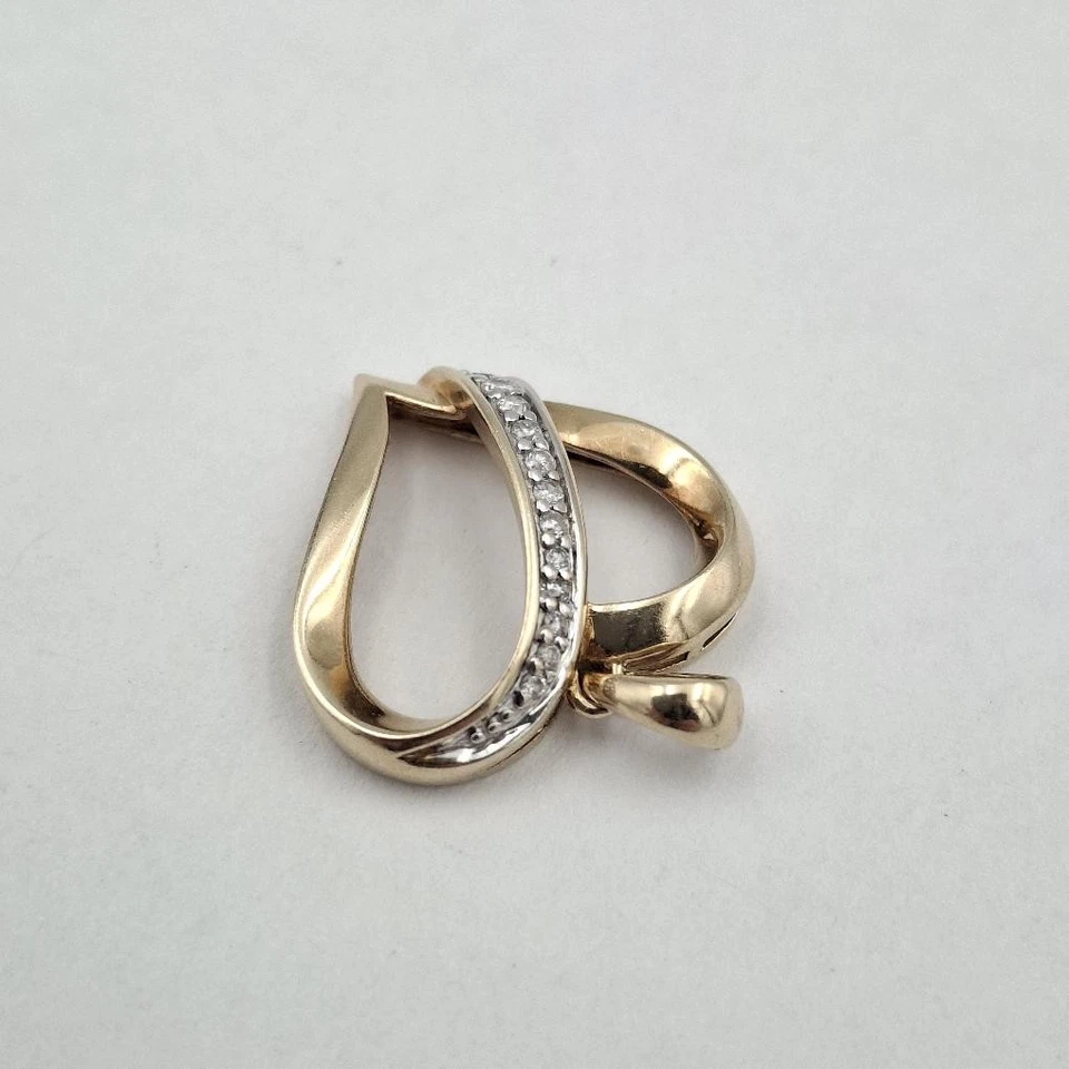 Faja de corazón estilizada calada con acento de diamante redondo de oro amarillo de 14 quilates Pe (CP4006657) Foto 4 de 4