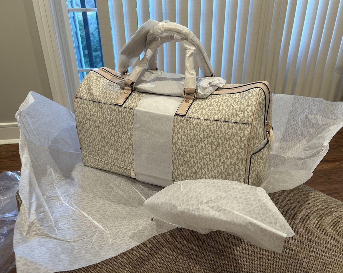 Kalinga Ashok Michael Kors Greenwich Small Bucket Bag Neoprene