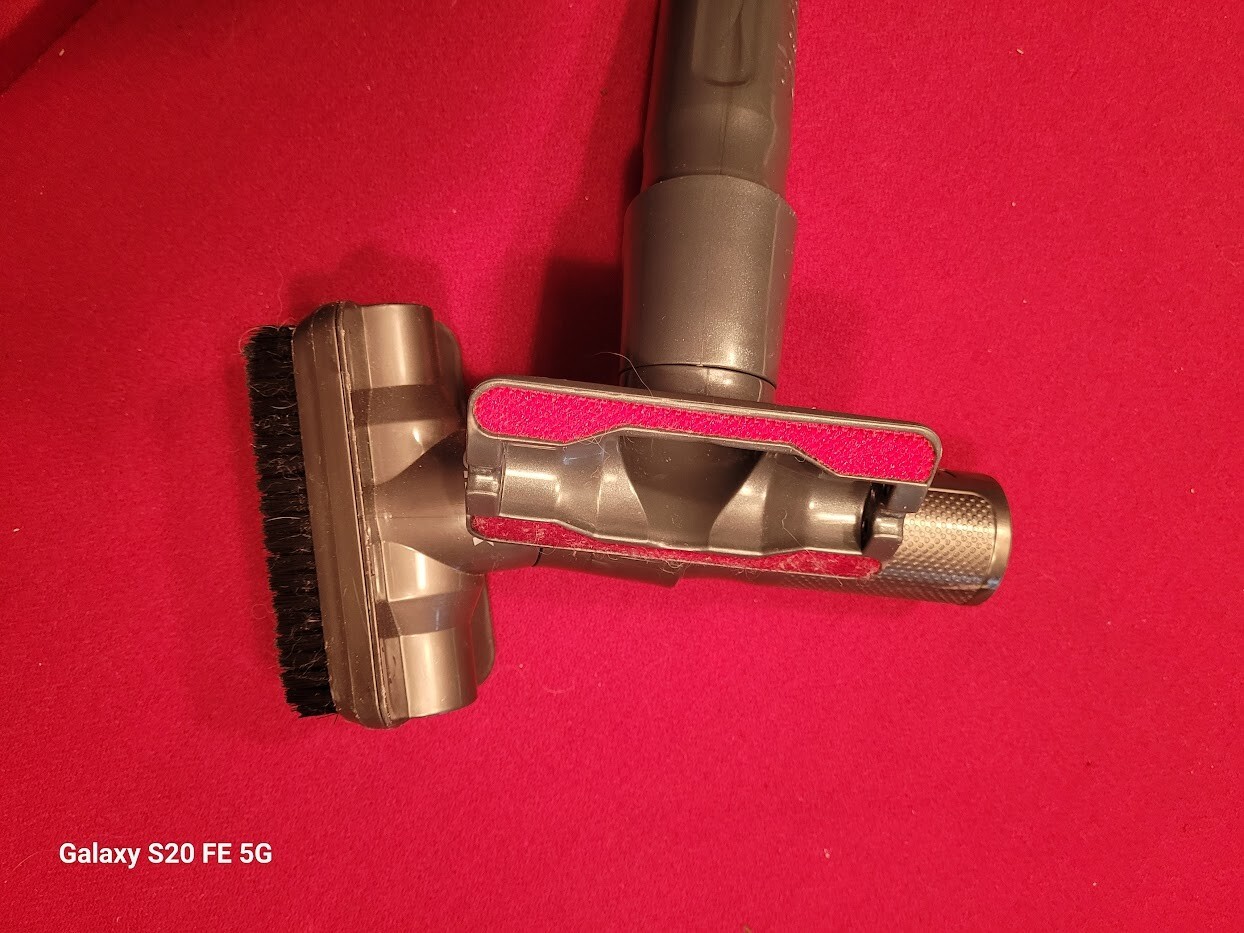 Shark Vacuum used dusting brush & lint brush attachments, accessories-image