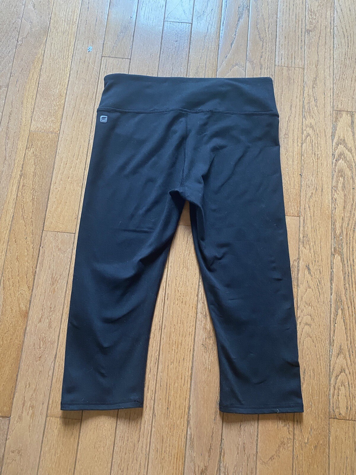 FABLETICS Solid Black Compression Crop Capri - XS - image 8