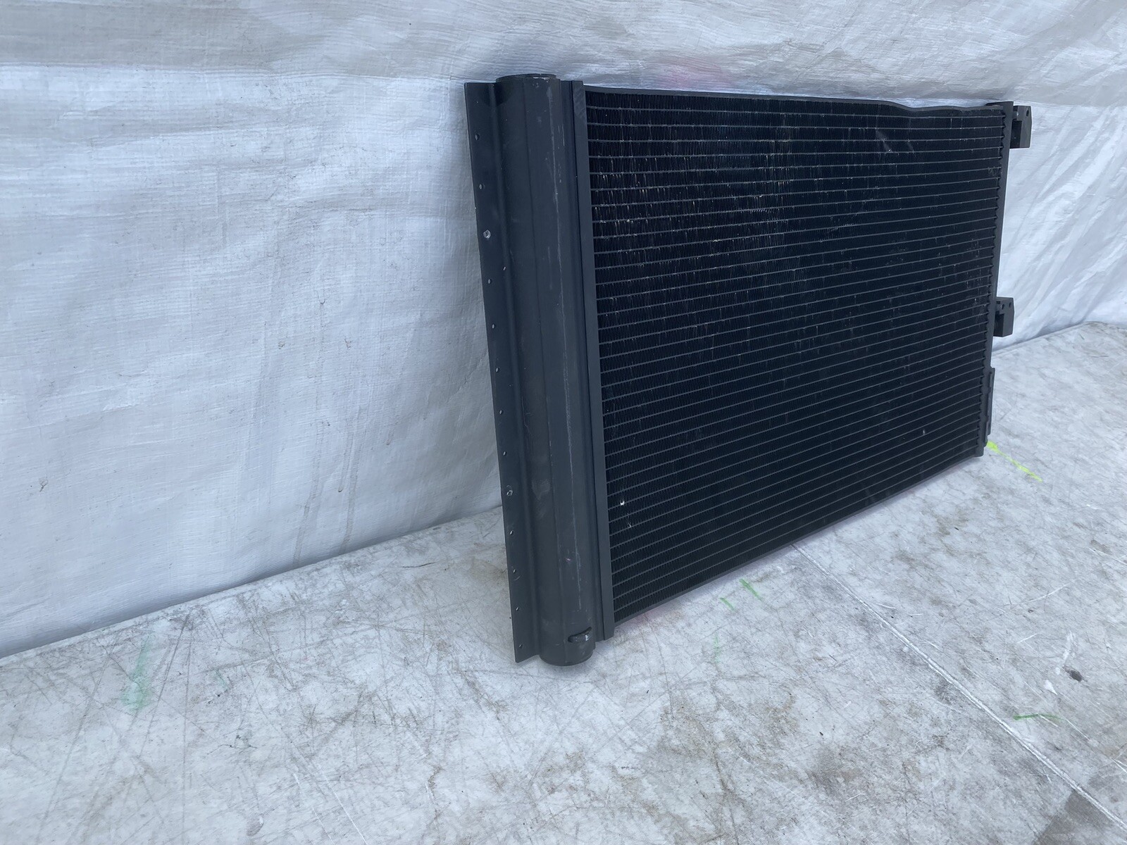2008 - 2012 2013 2014 Ferrari California F149 A/C AC CONDENSER AIR 52424994 OEM
