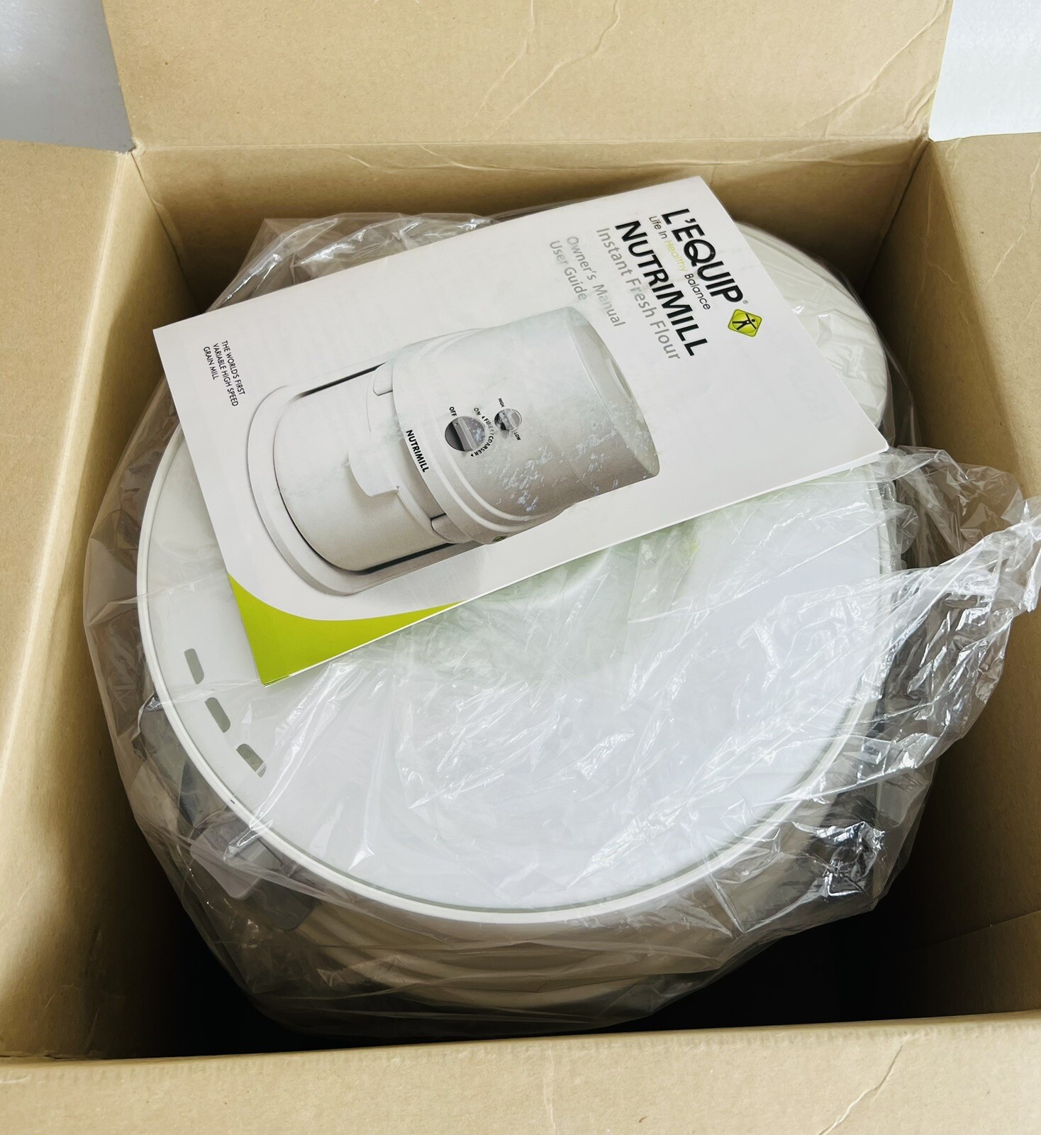 L'Equip Nutrimill HS4.3 High Speed Electric Grain Mill Flour Grinder