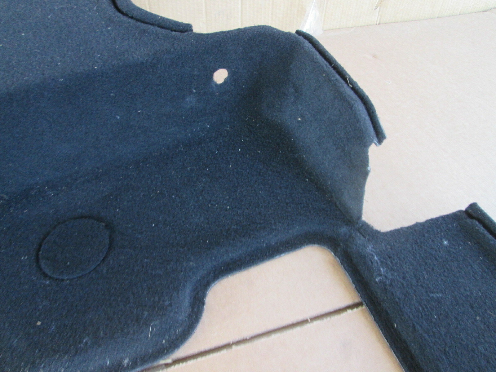 Ferrari California - Rear Trunk Tank Carpet # 82850700