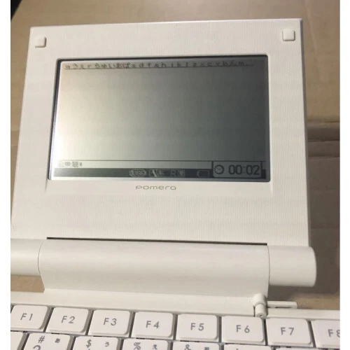 King Jim Digital Memo Pomera DM5 Digital Minnie Mouse Disney Store Keyboard - Image 4 of 4