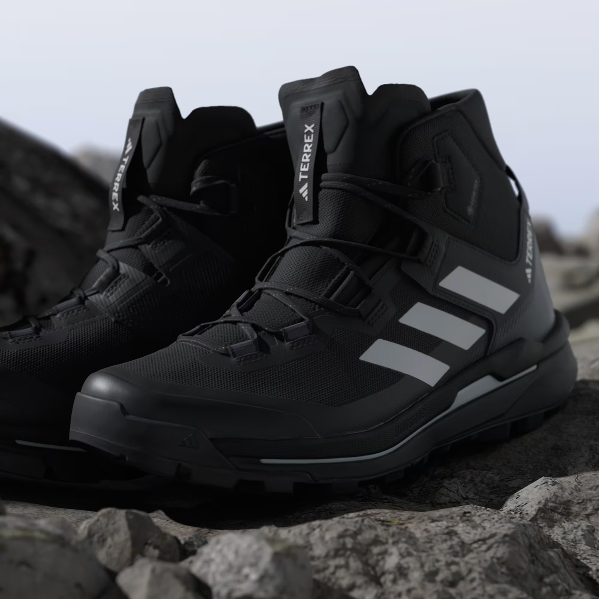 adidas TERREX SKYCHASER TECH GORE-TEX HIKING SHOES Black/Grey One