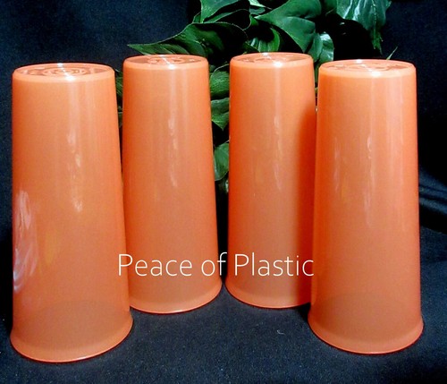 Tupperware Juego de 4 Vasos Lados Rectos 16 Oz Vasos Tazas Naranja NUEVO - Imagen 2 de 4
