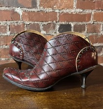CYDWOQ Leather Ankle Booties kitten 36 / 6 Brown Quilted Studded Hand made USA